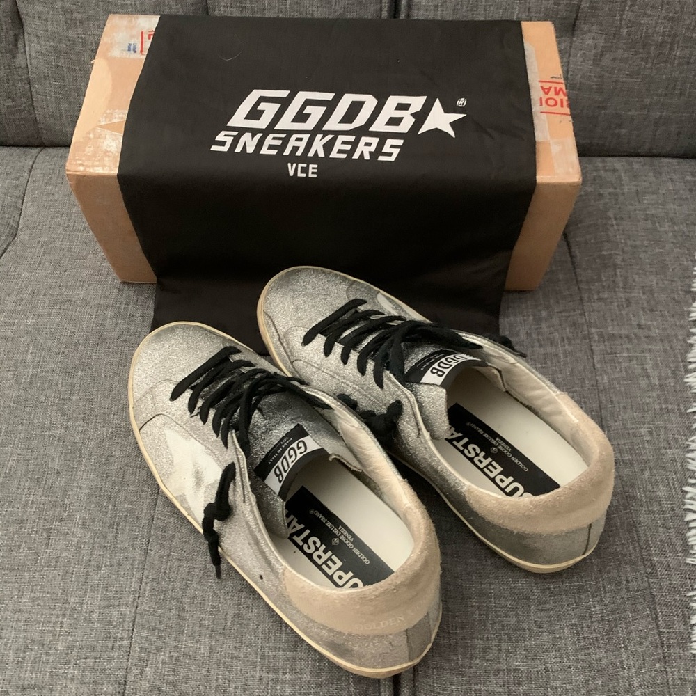 Golden Goose Sparkled Tenis shoes